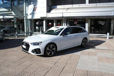 AUDI A4 30 TDI/136 CV S tronic S line edition