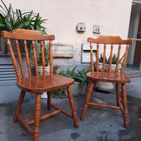 coppia di sedie in legno stile americano 