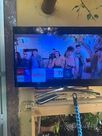 Smart tv samsung 40 pollico con picolli guasti led