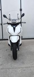 Beverly 400 HPE
