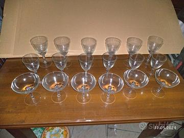 set bicchieri