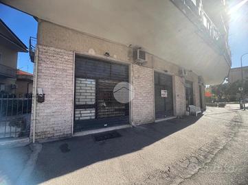 NEGOZIO A CASSINO
