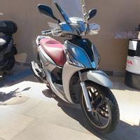 Kymco People 150