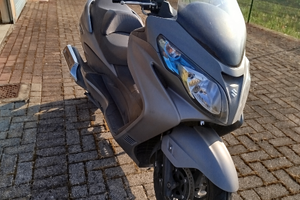 Burgman 400 ABS lux
