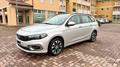 Fiat tipo sw 1.5 130 cv ehybrid dct7 2023