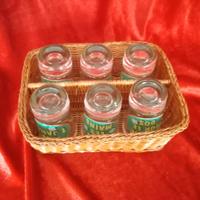 Gioco con bicchierini da shot