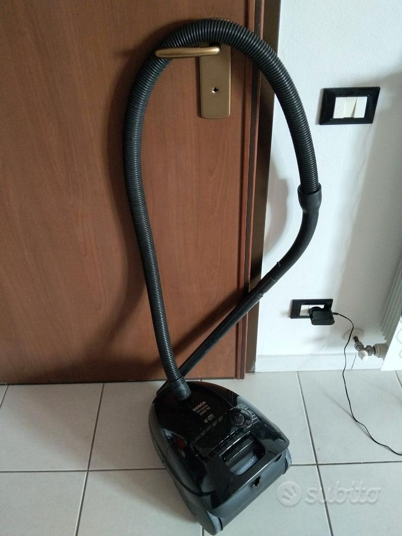 Aspirapolvere BOSH terrarossa 2000W