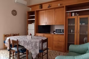 Ampio e luminoso appartamento
