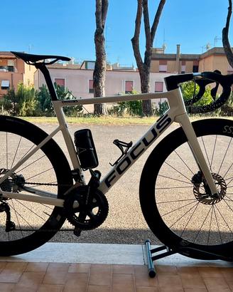 Bici corsa focus izalco 9.7