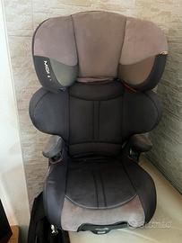 Seggiolino auto