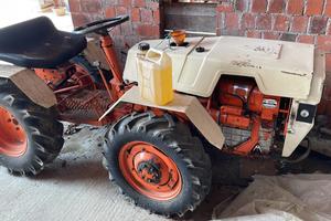 Trattore pasquali ,sega a nastro