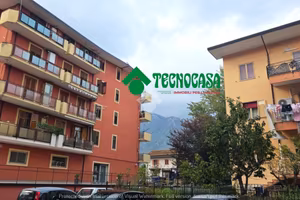 NEGOZIO A MERCOGLIANO