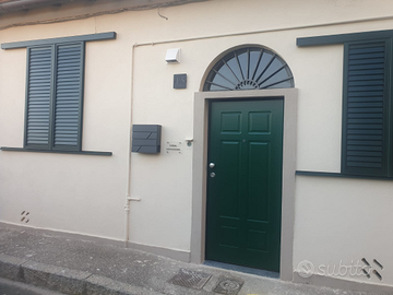 Bilocale vicino al mare con spazio esterno