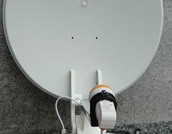 Antenna satellitare automatica