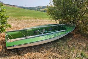 barca a vela 470