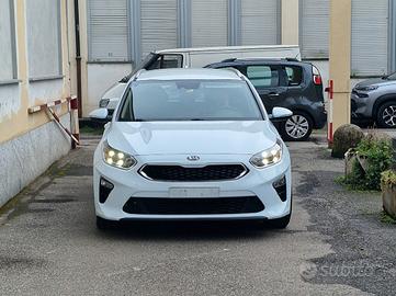 Ceed SW 1.4 t-gdi Business Class 140cv