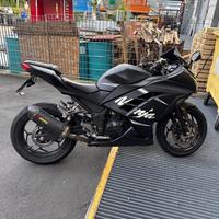 Kawasaki ninja 300