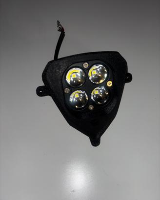 Faro led beta dal 2013 al 2024 NUOVO