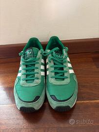 Scarpe ADIDAS verde e bianca