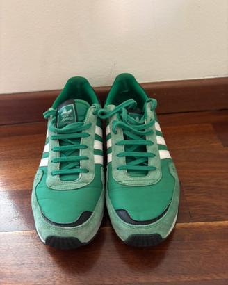 Scarpe ADIDAS verde e bianca