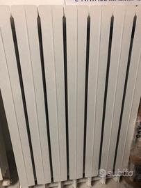 N. 2 radiatori in alluminio per riscaldamento
