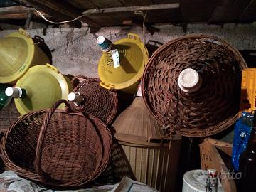 Damigiane varie capacità 