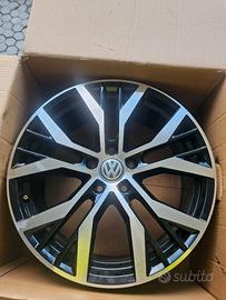 Cerchi lega 19 originali vw golf