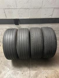 Gomme 235/50/19