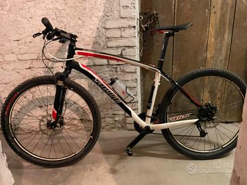 SPECIALIZED STUMPJUMPER