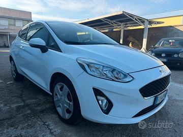 Ford fiest VAN autocarro 2posti