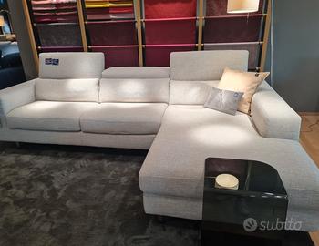 Divano letto 4 posti chaise longue - Poltronesofà