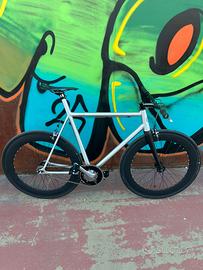Bici BLB LONDON  simple speed / scatto fisso