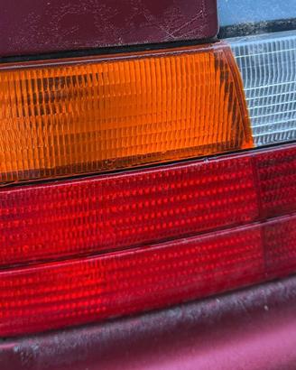 fari posteriori bmw e36 