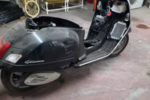 Piaggio Vespa Gts 250 ie