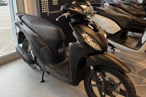 Honda Vision 110 CBS