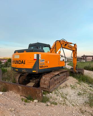 Escavatore Hyundai 140