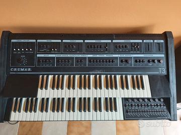 Tastiera doppia Crumar T3 parzialmente restaurata