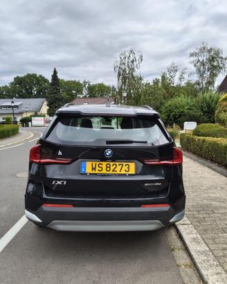 BMW iX1 Drive e20