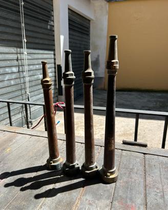 Lance antincendio vintage in ottone e rame