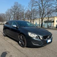 Volvo V60 R-Design 2.0 D3 5 cil.