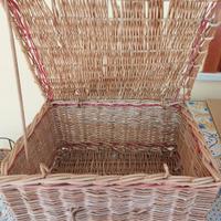 cestino in vimini con coperchio 