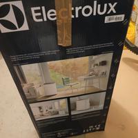 Electrolux  exp26u338cw