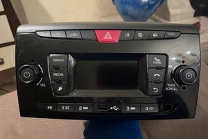 Autoradio Lancia Ypsilon 2011 al 2024 (CON CODICE)