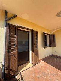 Appartamento in quadrifamiliare con giardino