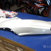 Fianchetto sinistro Suzuki Burgman 250 e 400
