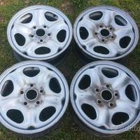 Cerchi land rover defender freelender da 15