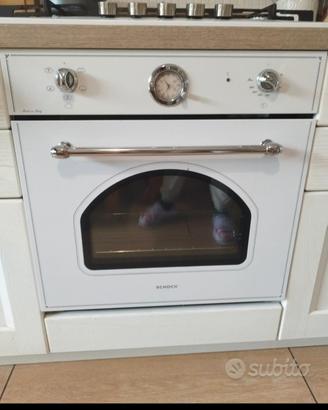 forno elettrico da incasso Shock.