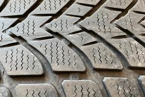 Gomme invernali 205 55 R16 con cerchi