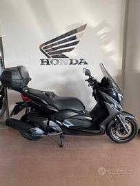 Yamaha X-Max 400