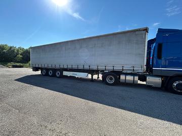 Semirimorchio centinato buca coils anno 2013